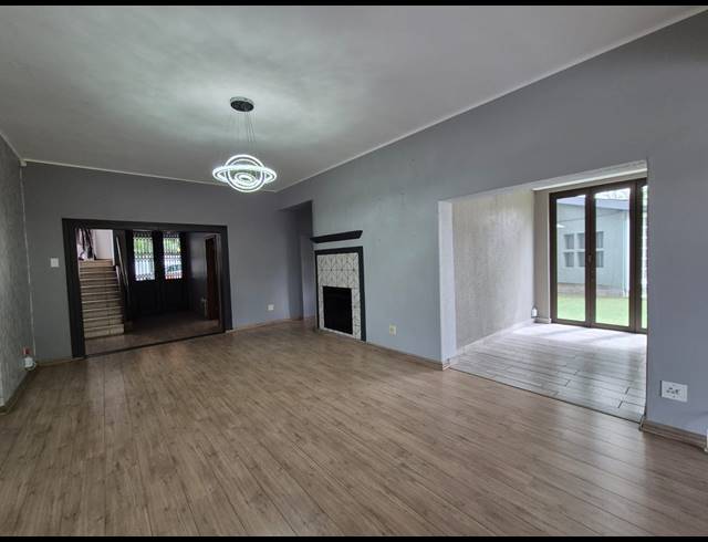 4 BEDROOM HOUSE FOR SALE IN VANDERBIJLPARK SW 5
